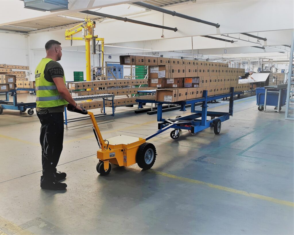 Remolcador eléctrico L25 - MultiMover - Jacobs and Partners